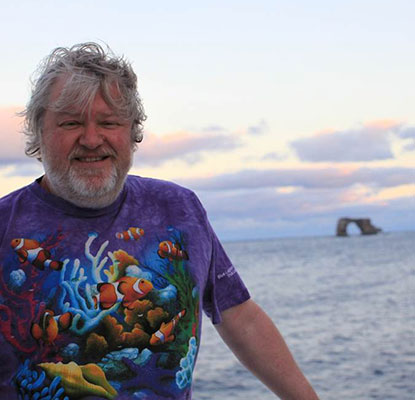 Lloyd Borrett at Darwin's Arch