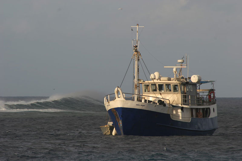 Dive Charter: Indies Trader Marine Adventures Highslide JS