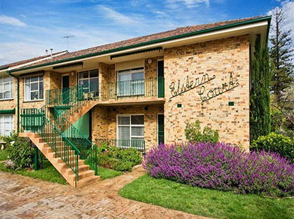 4 Parkside Street, Elsternwick